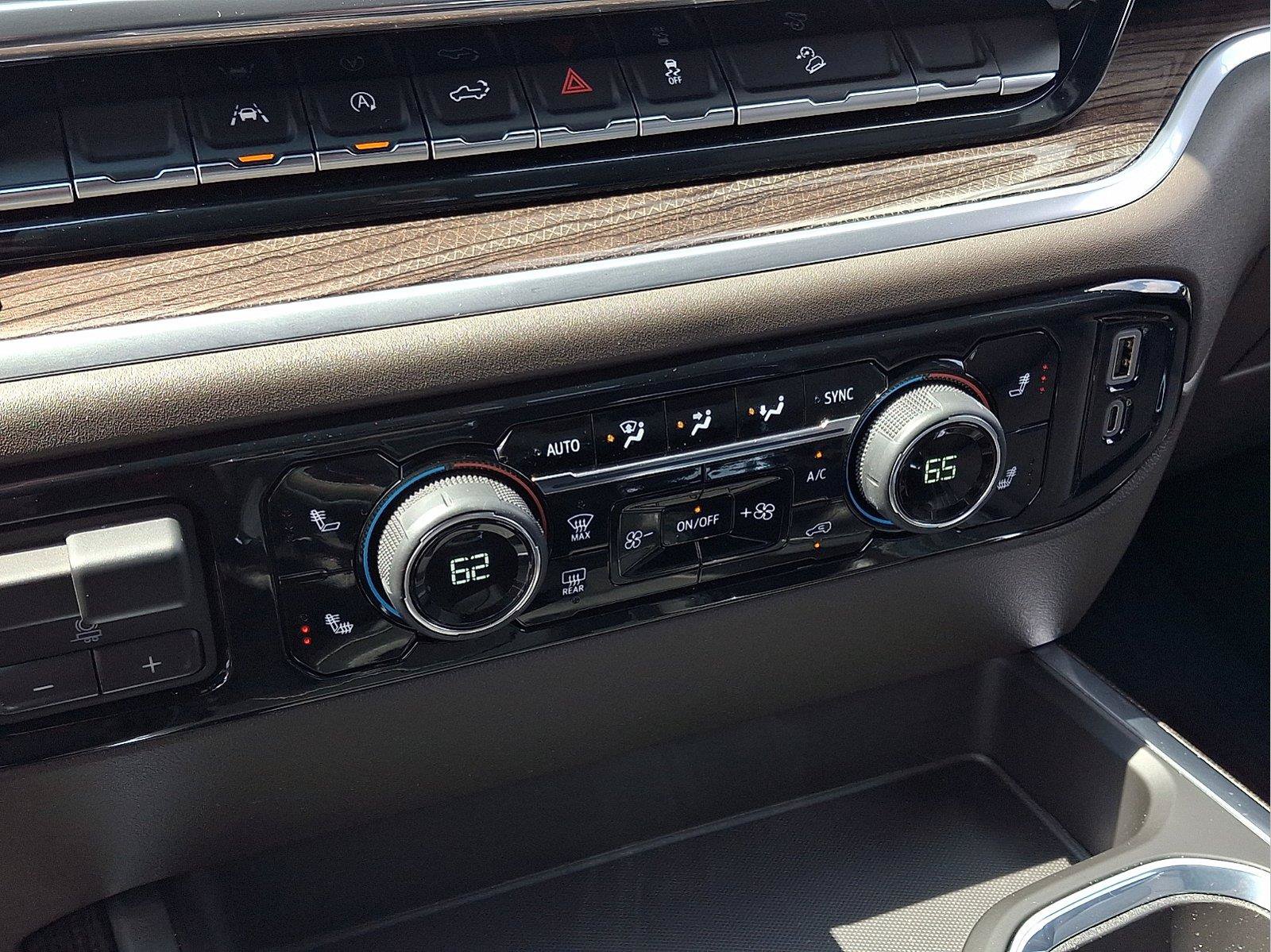 Used 2025 Chevrolet Silverado 1500 RST AWD/4WD image 13