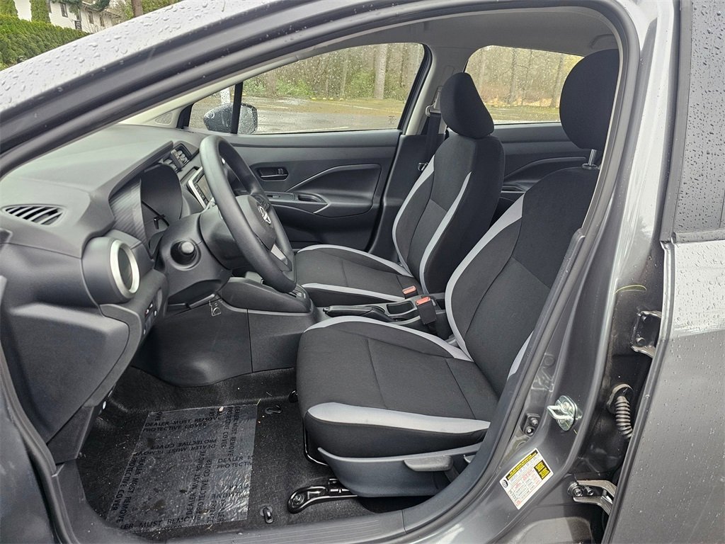 New 2025 Nissan Versa S w/ Trunk Package image 19