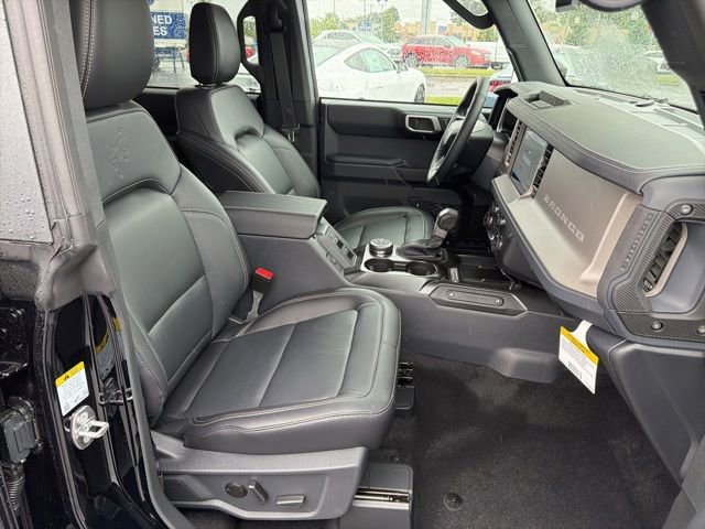 New 2026 Ford Bronco Outer Banks AWD/4WD image 17