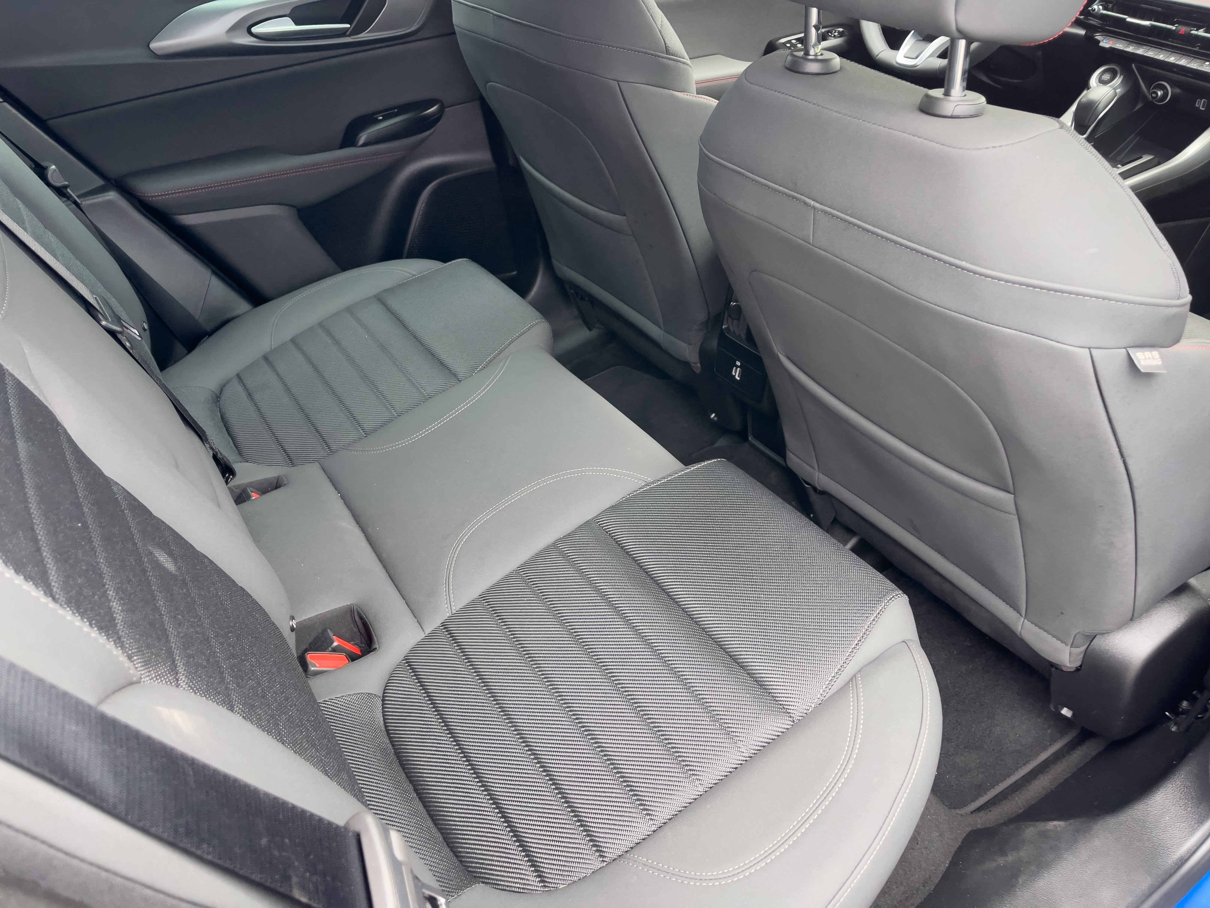 Used 2024 Dodge Hornet GT w/ GT Blacktop Package image 17