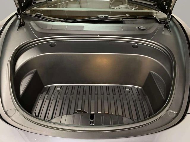 Used 2023 Tesla Model 3 Standard Range image 69