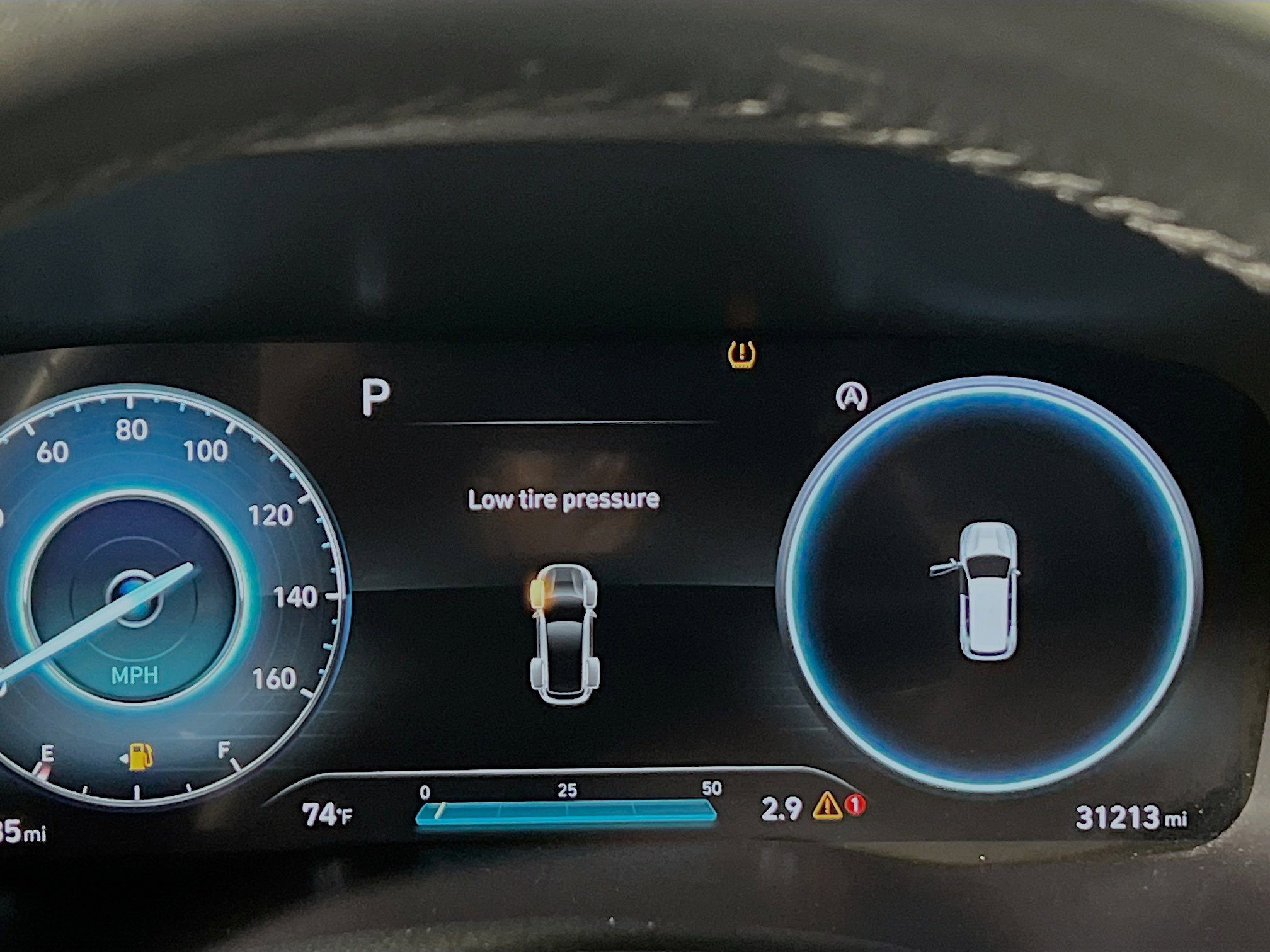 Used 2023 Hyundai Santa Fe SEL w/ Premium Package image 22