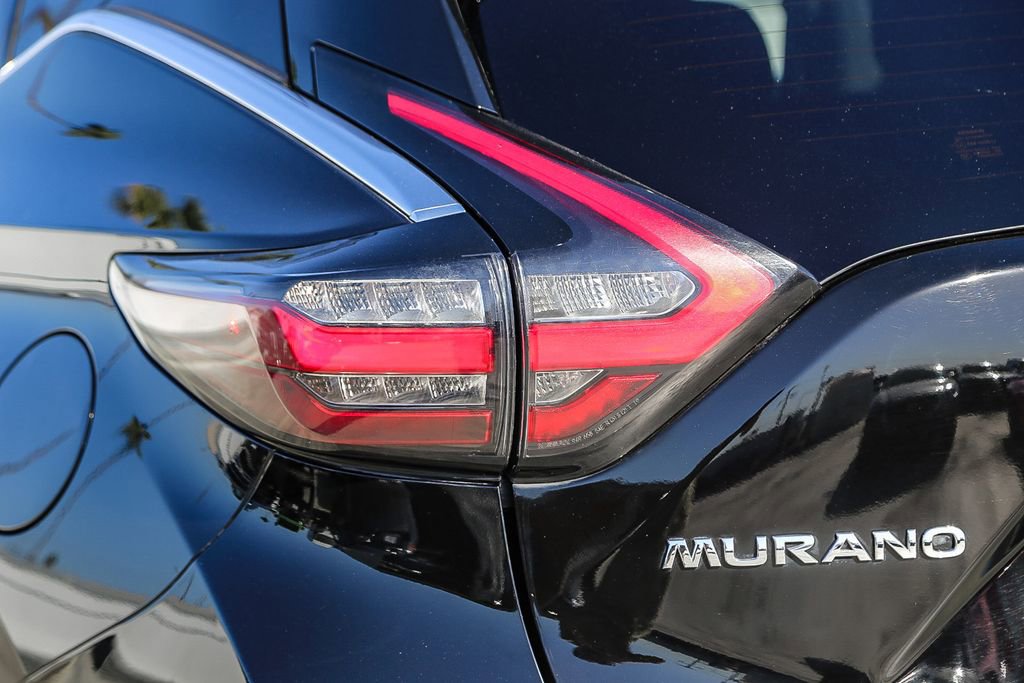 Used 2023 Nissan Murano S image 9