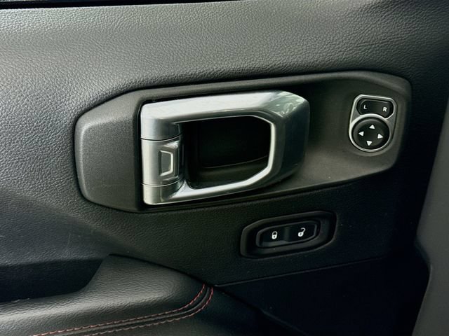 Used 2021 Jeep Gladiator Rubicon AWD/4WD image 18