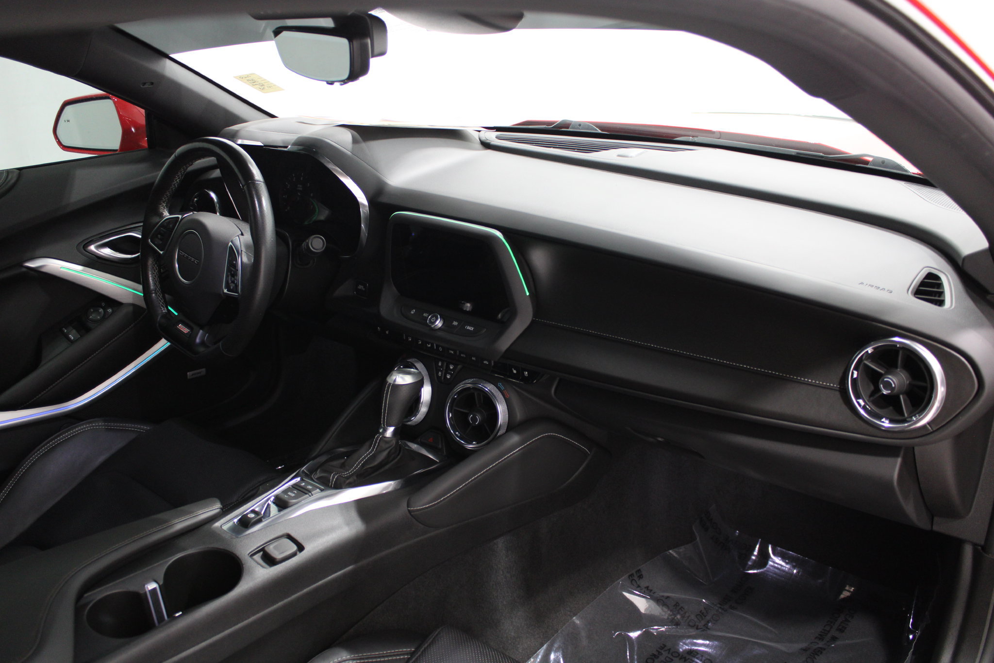 Used 2019 Chevrolet Camaro SS RWD image 16