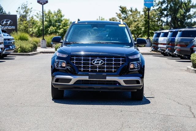 Certified 2024 Hyundai Venue SEL FWD image 7