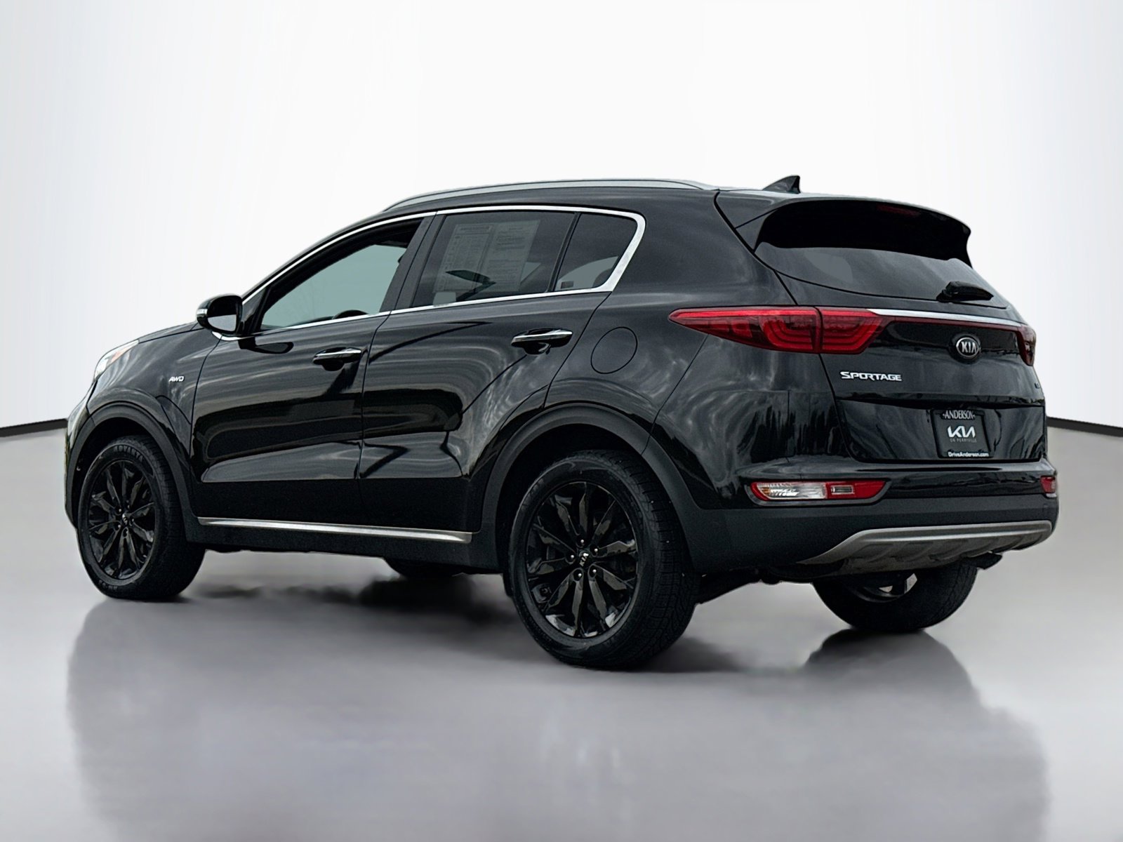 Used 2019 Kia Sportage EX w/ EX Sport Appearance Package AWD/4WD image 14