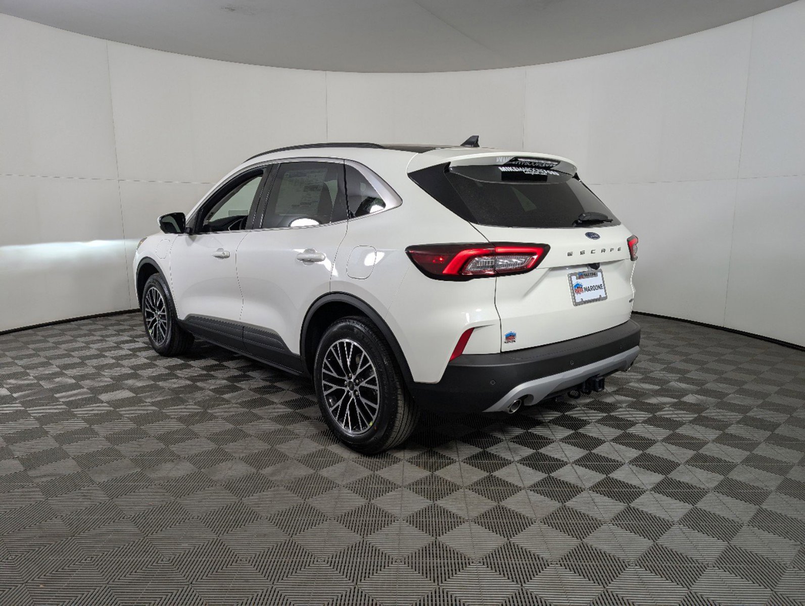 New 2025 Ford Escape SE w/ PHEV Premium Package image 4