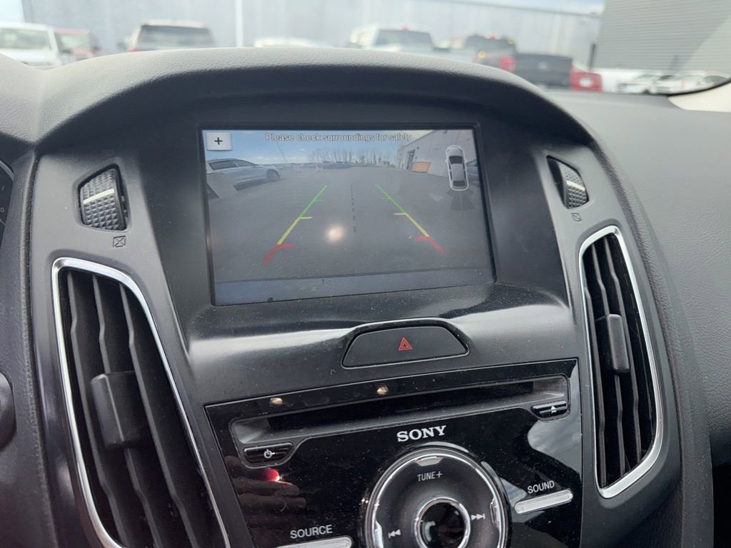 Used 2018 Ford Focus Titanium FWD image 24