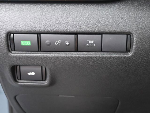 Used 2024 Nissan Sentra SR w/ SR Premium Package image 15