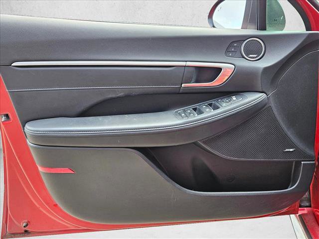 Used 2021 Hyundai Sonata Limited image 9