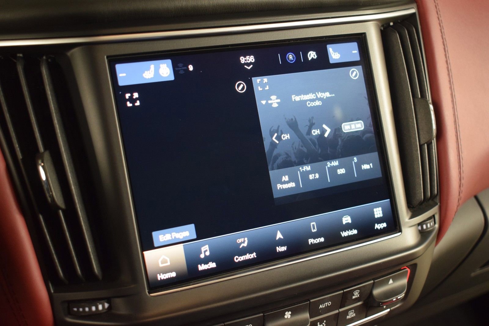 Used 2022 Maserati Levante Modena image 32