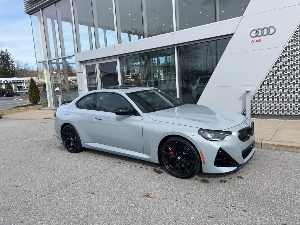 Used 2025 BMW M240i xDrive M240i w/ Premium Package image 8