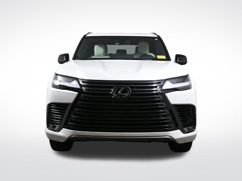 Used 2024 Lexus LX 600 4WD w/ Appearance Package image 11