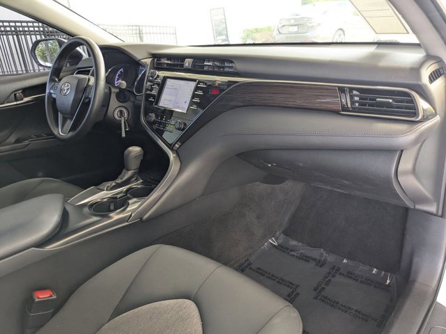 Used 2019 Toyota Camry LE FWD image 20