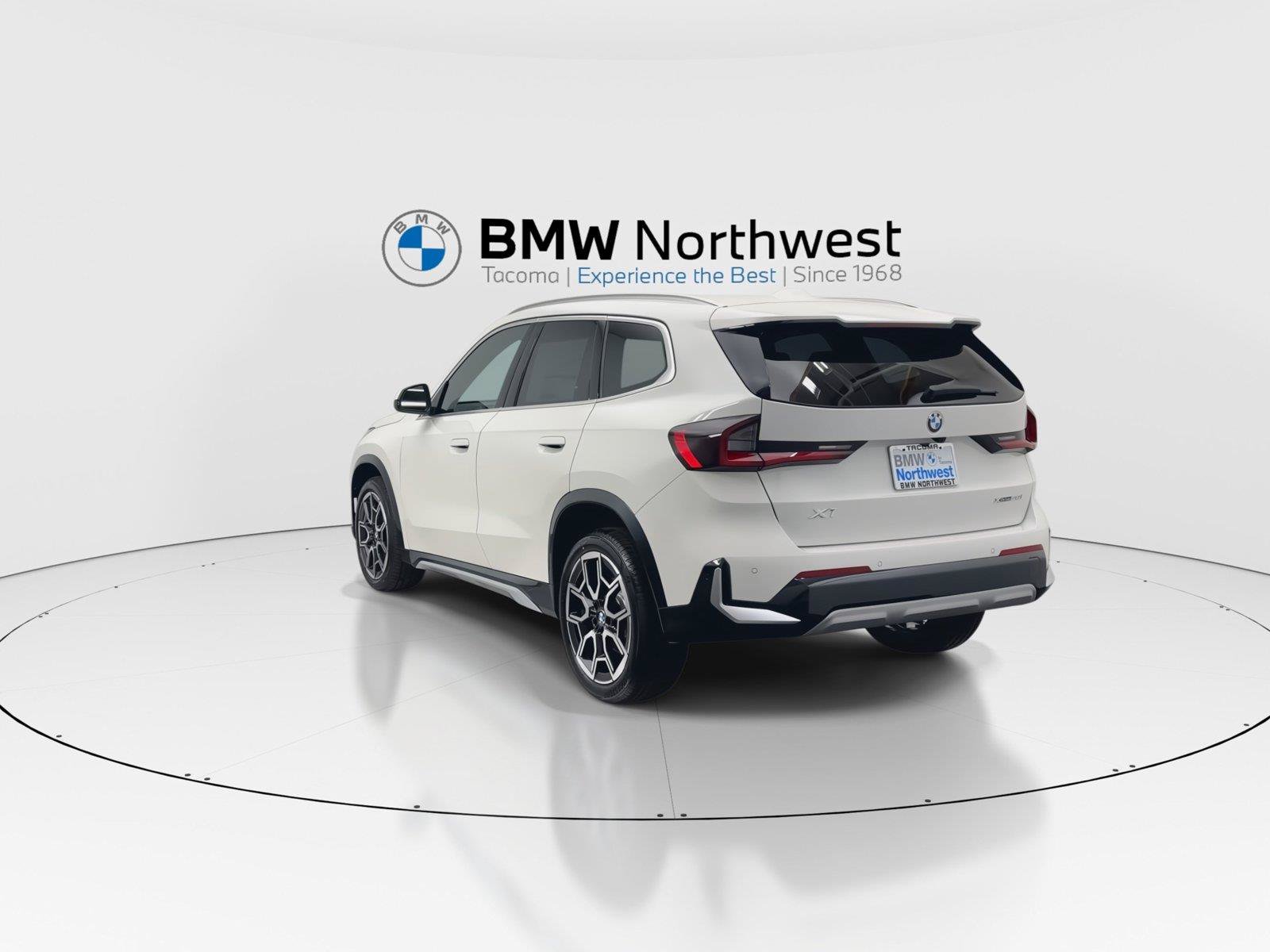 New 2026 BMW X1 xDrive28i AWD/4WD image 13