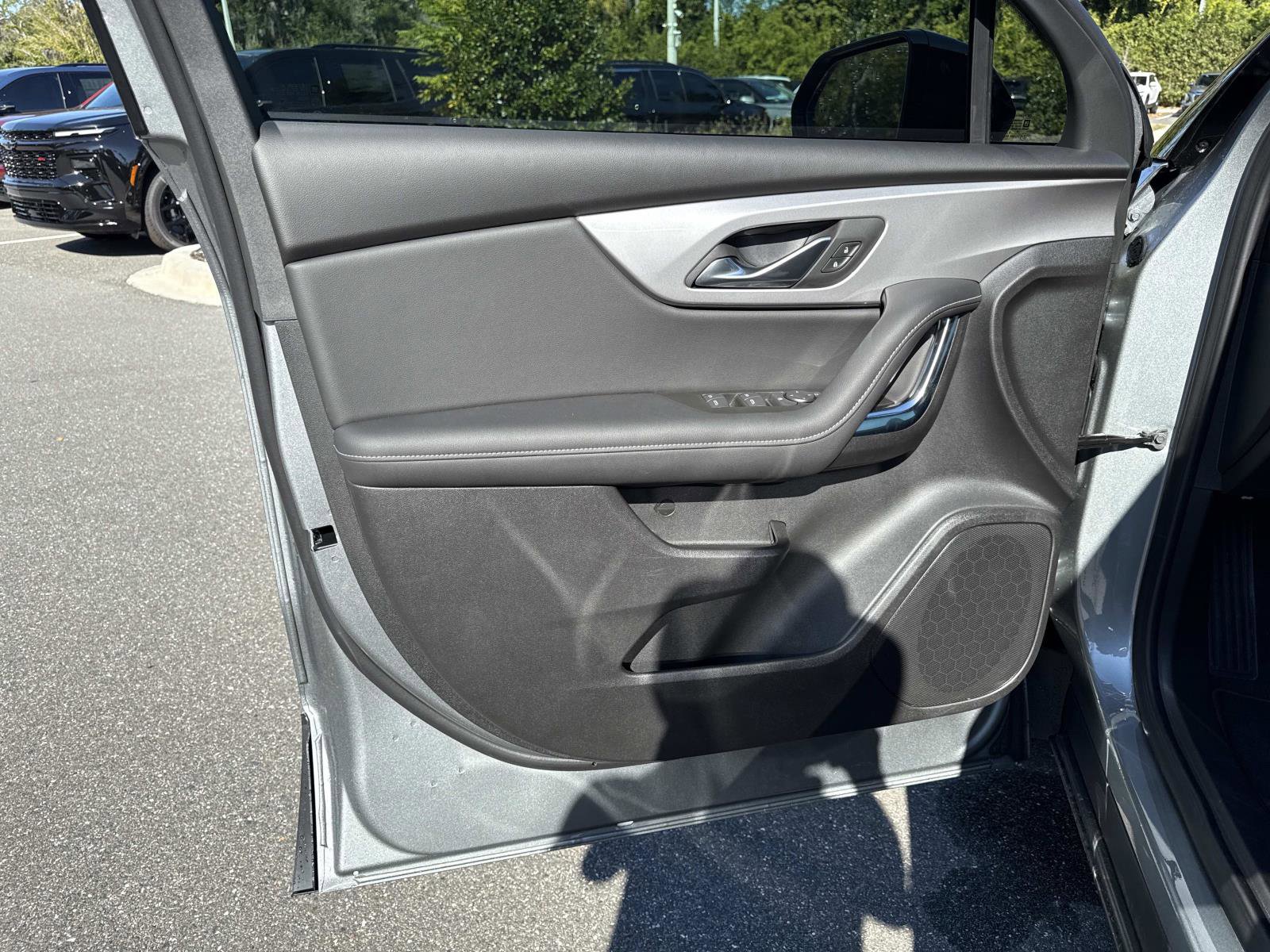 New 2025 Chevrolet Blazer LT w/ Redline Edition image 17