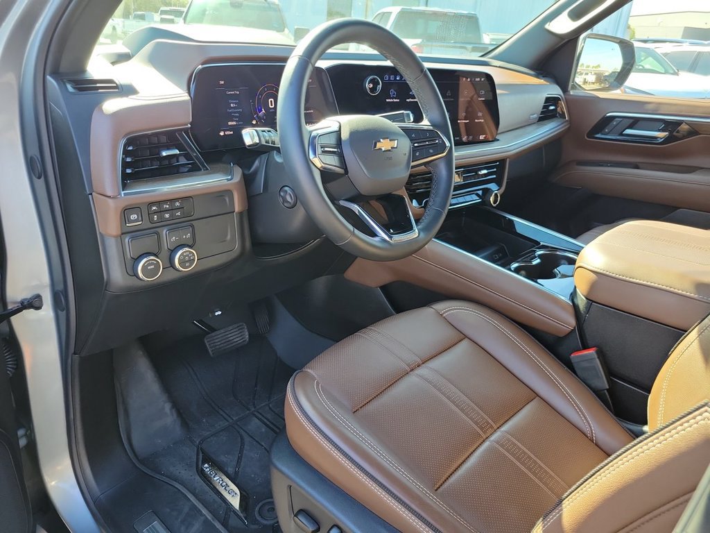 Certified 2026 Chevrolet Tahoe High Country w/ LPO, Illumination Package RWD image 10