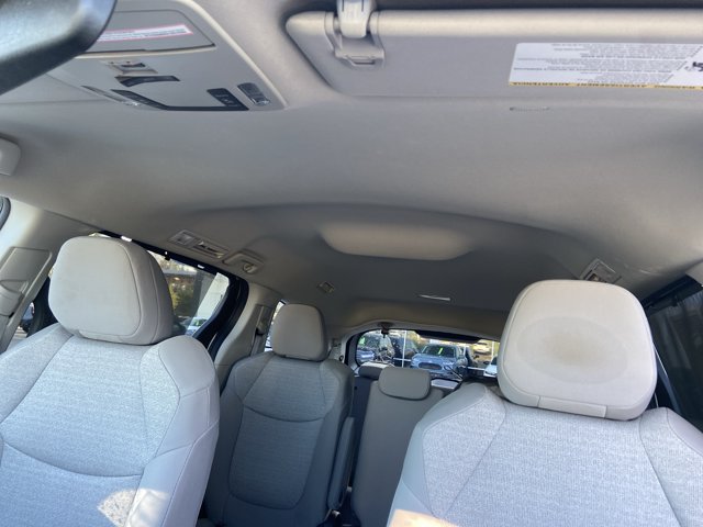 Used 2023 Toyota Sienna LE FWD image 29