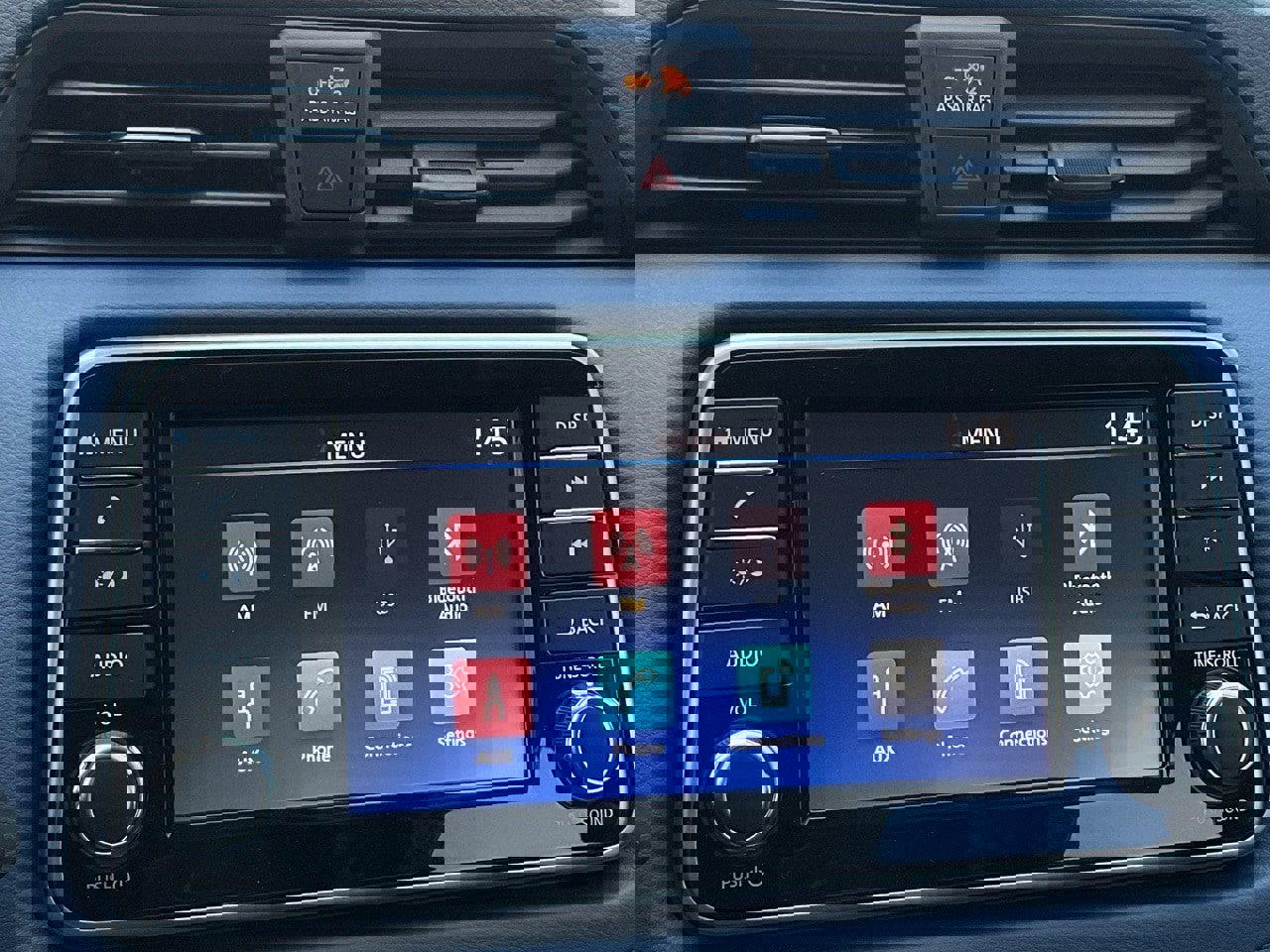 New 2025 Nissan Versa SV w/ Trunk Package image 28