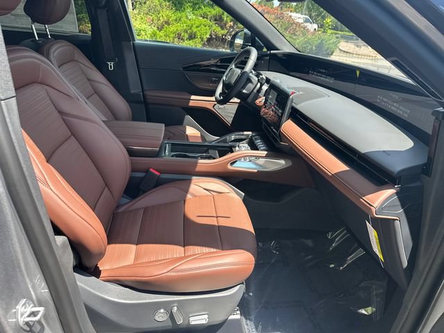 New 2026 Lincoln Nautilus Reserve w/ Jet Appearance Package AWD/4WD image 14