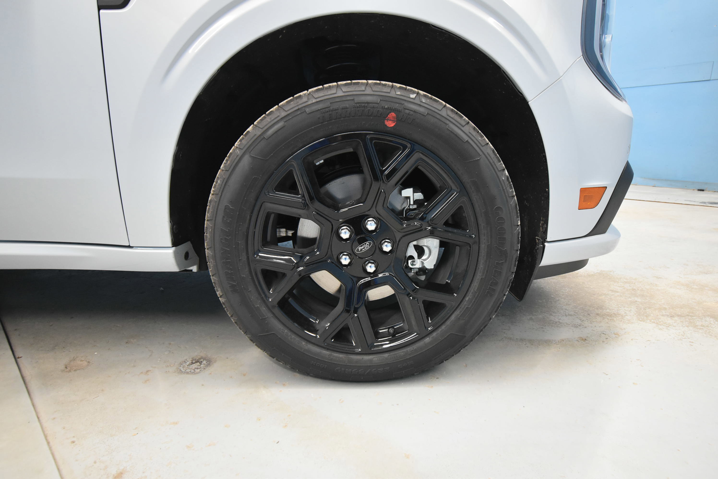 New 2026 Ford Maverick Lobo AWD/4WD image 32