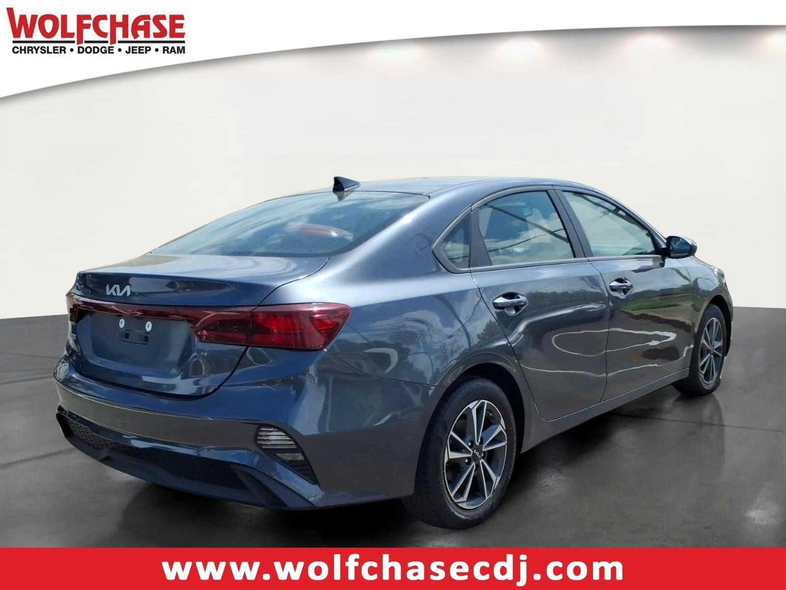Used 2024 Kia Forte LXS FWD image 5