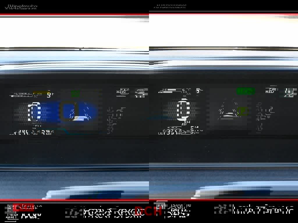 Used 2022 Toyota Prius L Eco image 11