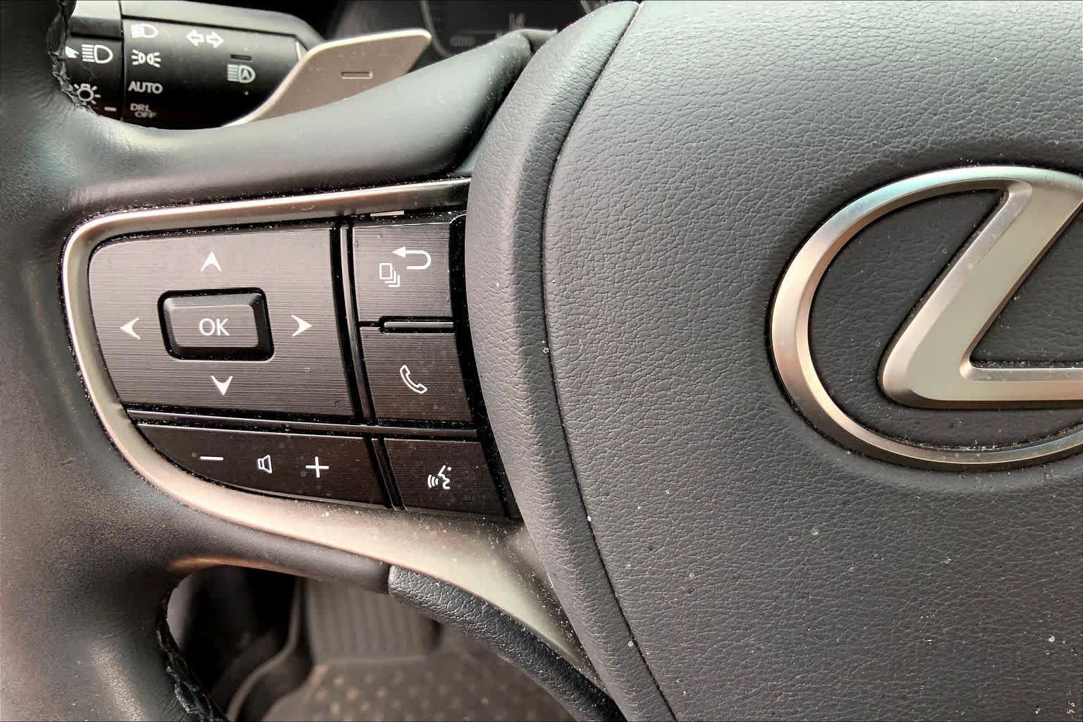 Used 2024 Lexus ES 350 w/ Premium Package FWD image 24