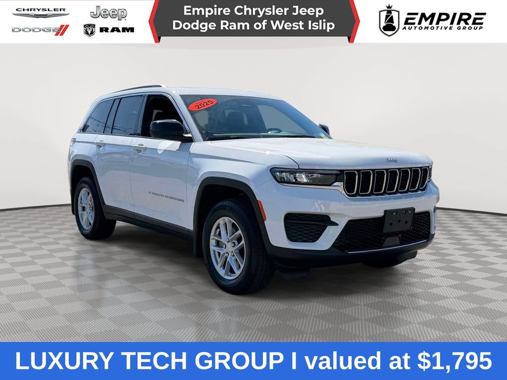 Used 2025 Jeep Grand Cherokee Laredo X w/ Luxury Tech Group I