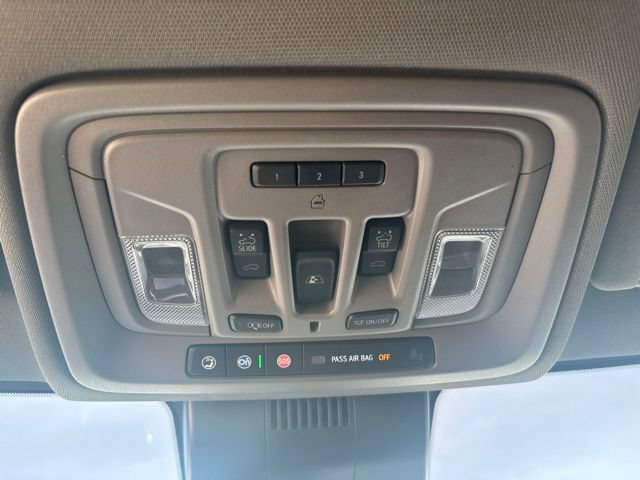 Used 2023 GMC Sierra 1500 Denali w/ Denali Reserve Package AWD/4WD image 11