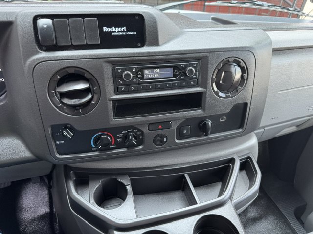 Used 2024 Ford E-450 and Econoline 450 Super Duty w/ Power Windows & Locks Group RWD image 15