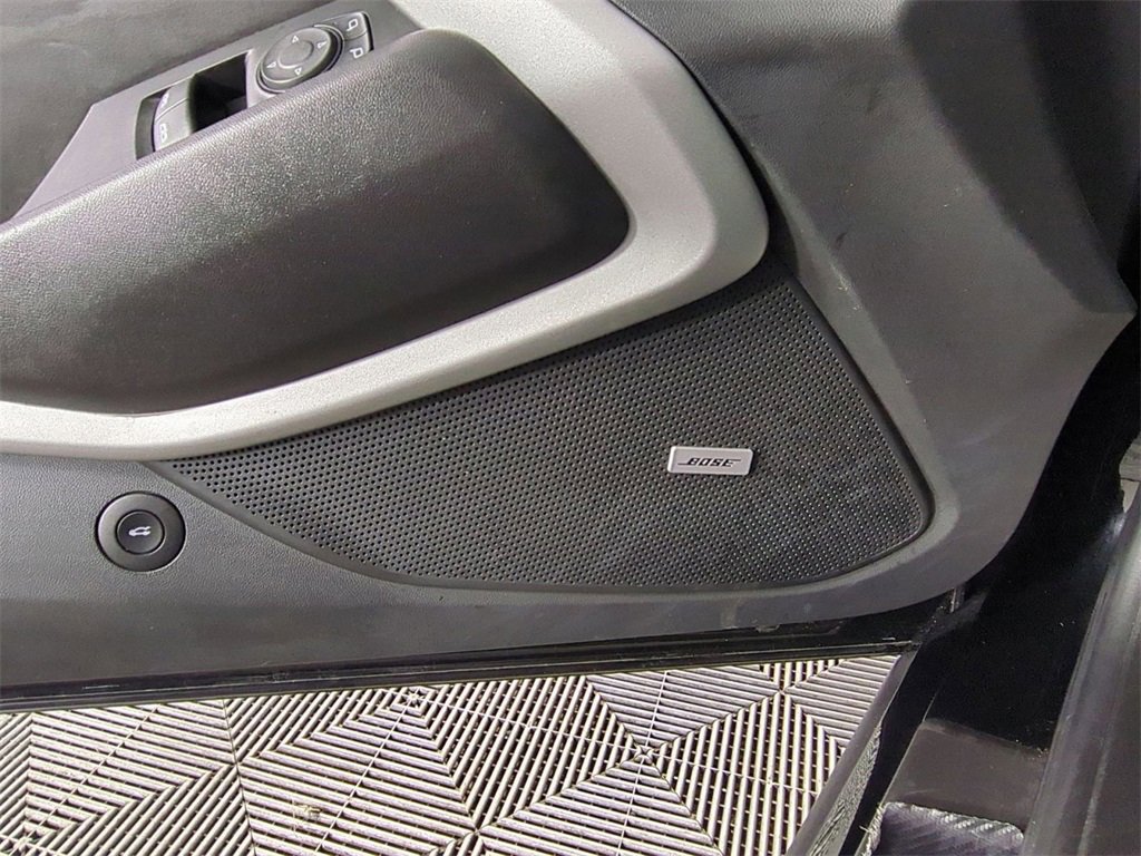 Used 2018 Chevrolet Camaro LT image 22
