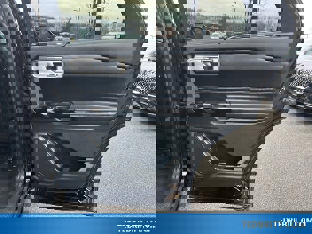 Used 2022 Ford Explorer ST w/ Equipment Group 401A image 20