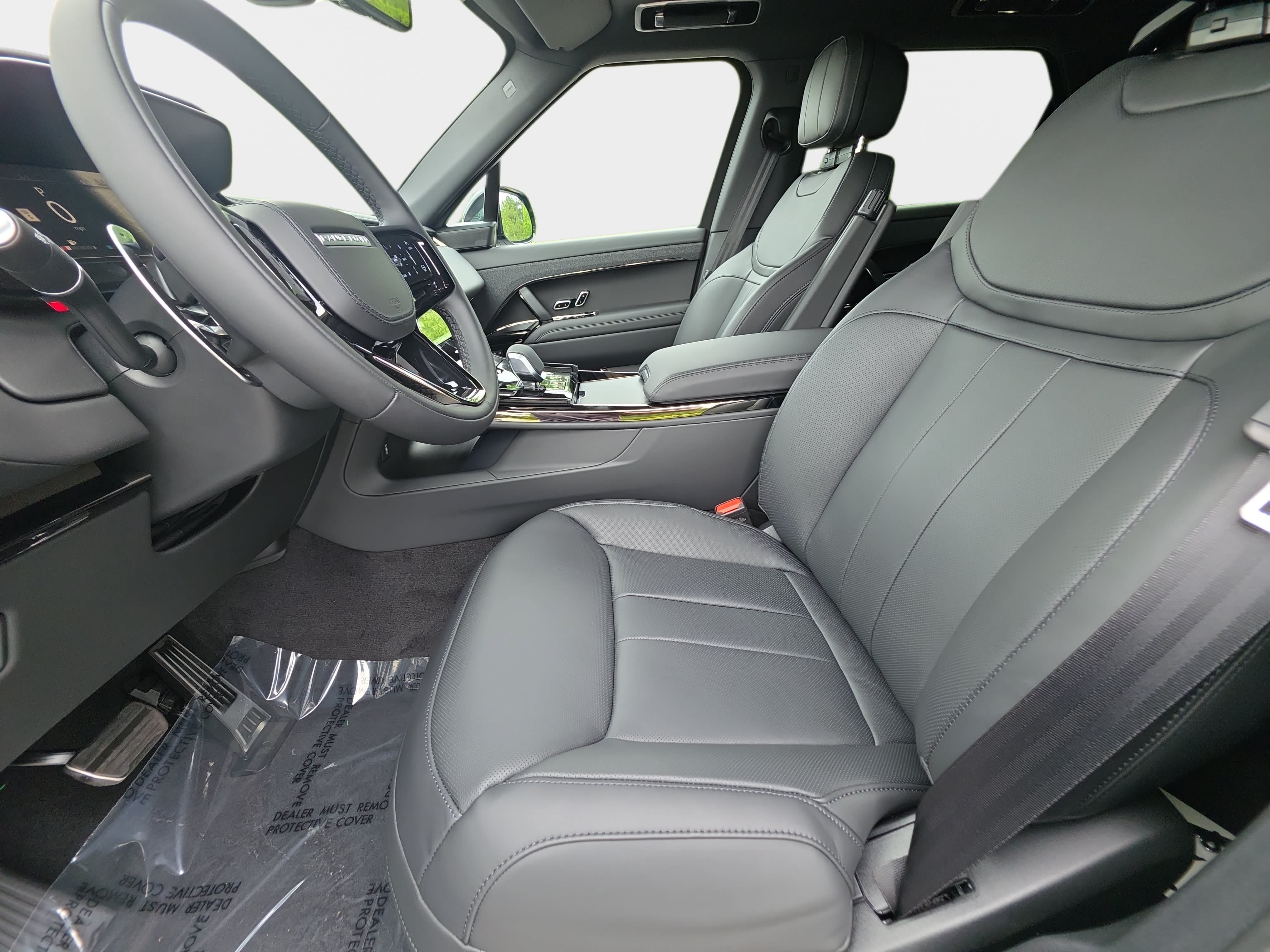 New 2026 Land Rover Range Rover Sport Dynamic SE AWD/4WD image 15