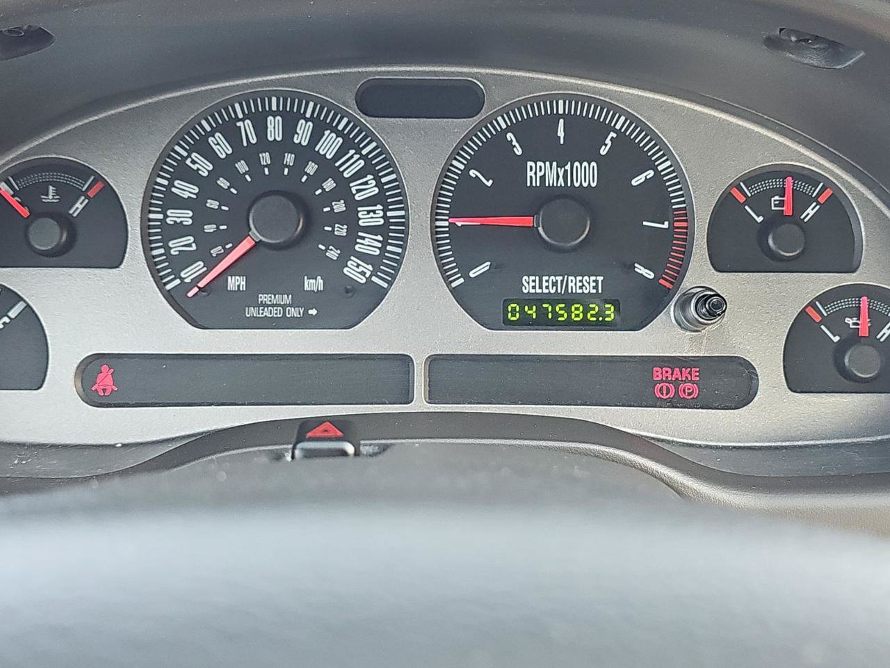 Used 2003 Ford Mustang Mach 1 RWD image 13