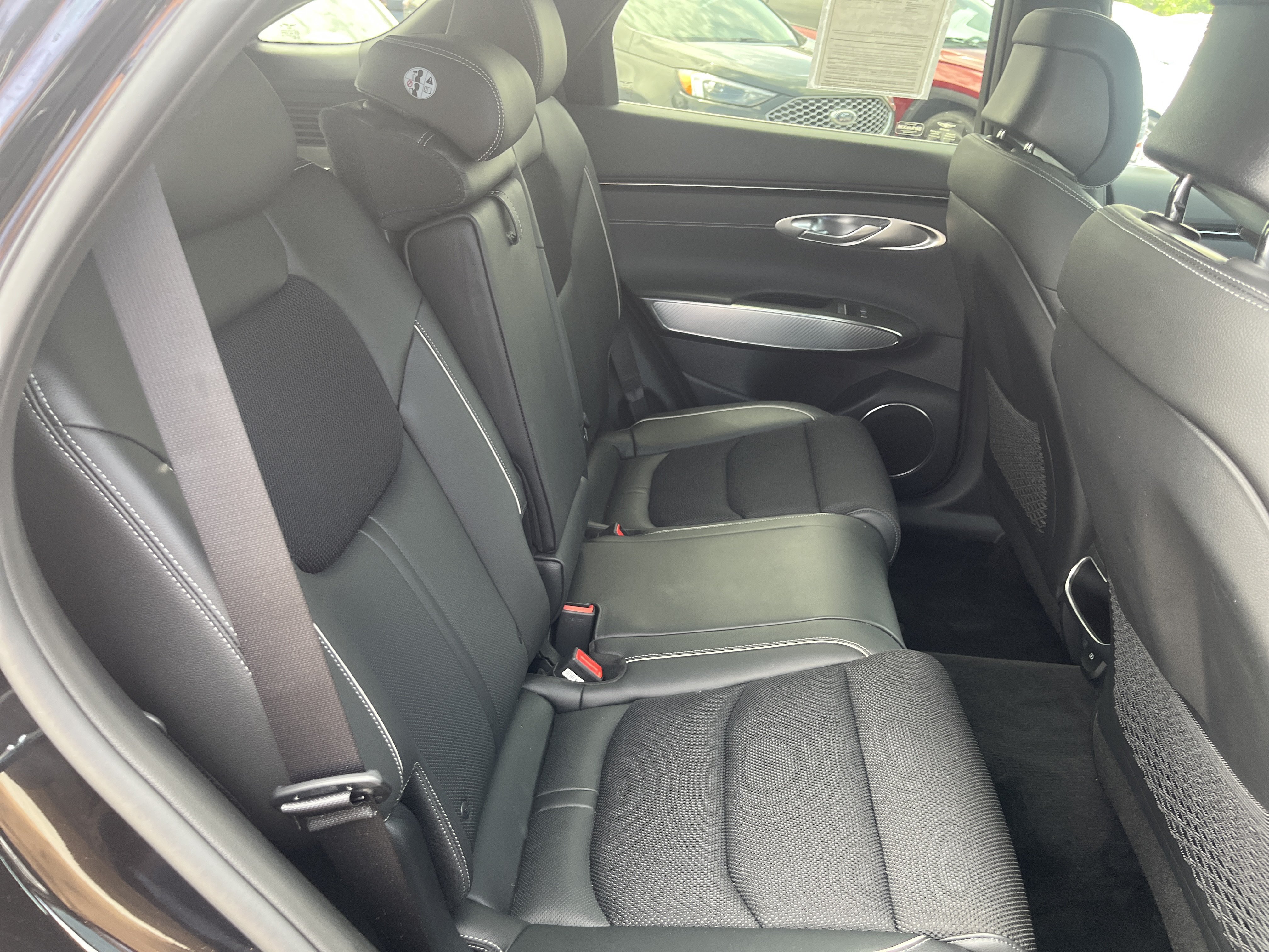 Used 2025 Genesis GV70 3.5T Sport AWD/4WD image 19