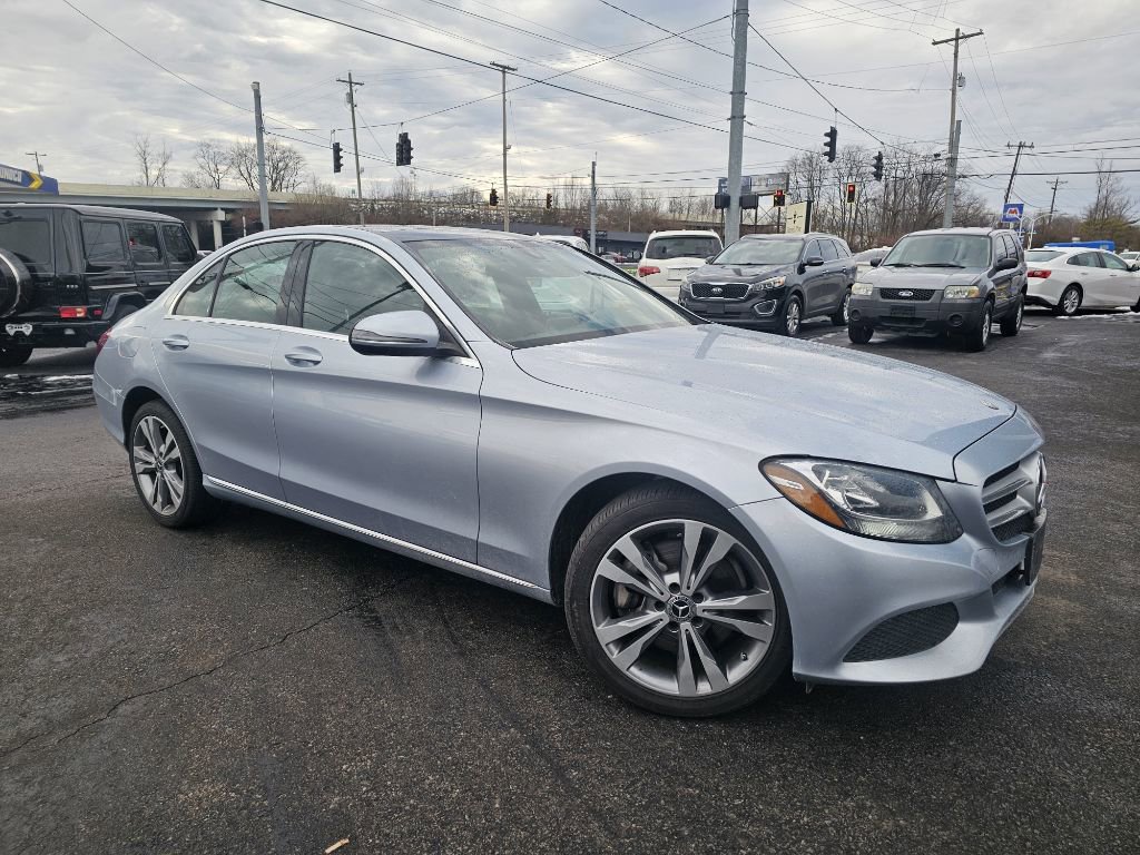 Used 2018 Mercedes-Benz C 300 4MATIC Sedan image 2