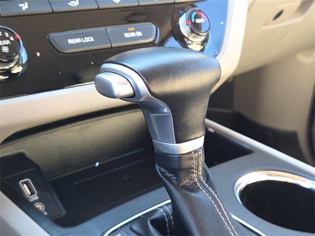 Used 2019 Kia Sedona EX image 24