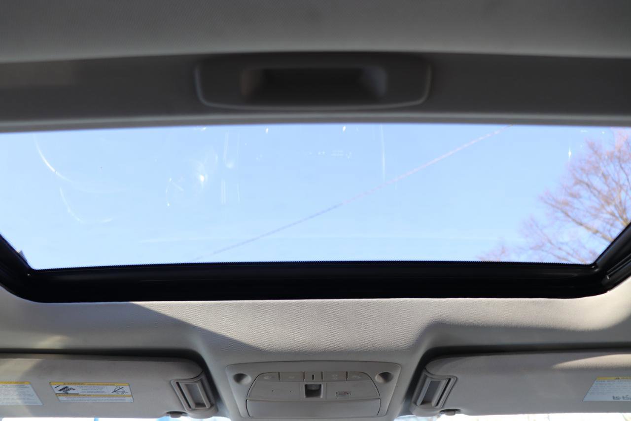 Used 2023 INFINITI QX80 Premium Select w/ Cargo Package image 22