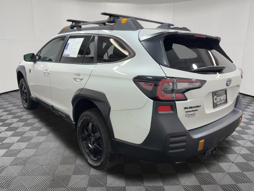 Used 2025 Subaru Outback Wilderness AWD/4WD image 5