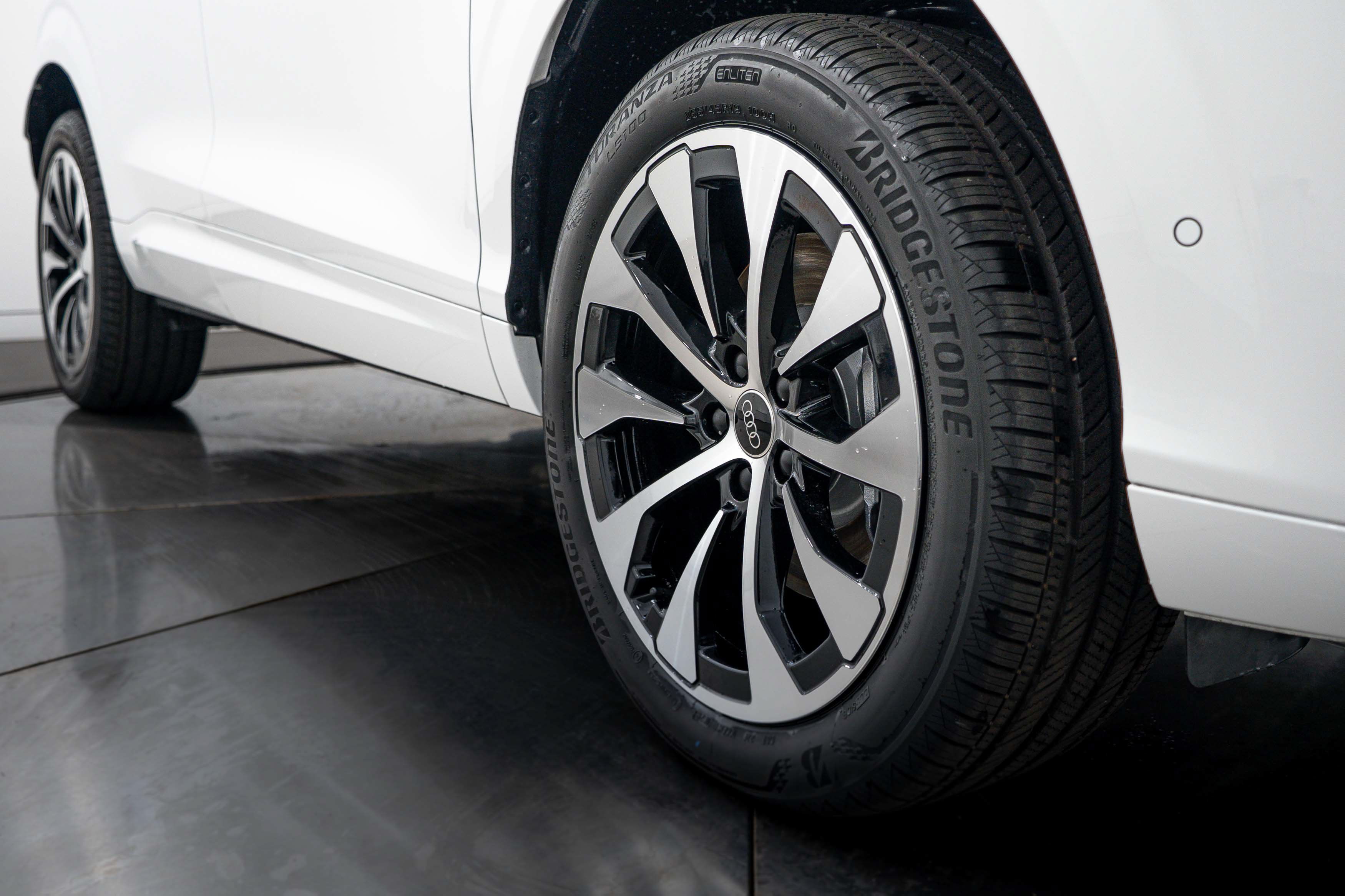New 2026 Audi Q3 quattro 2.0T AWD/4WD image 22