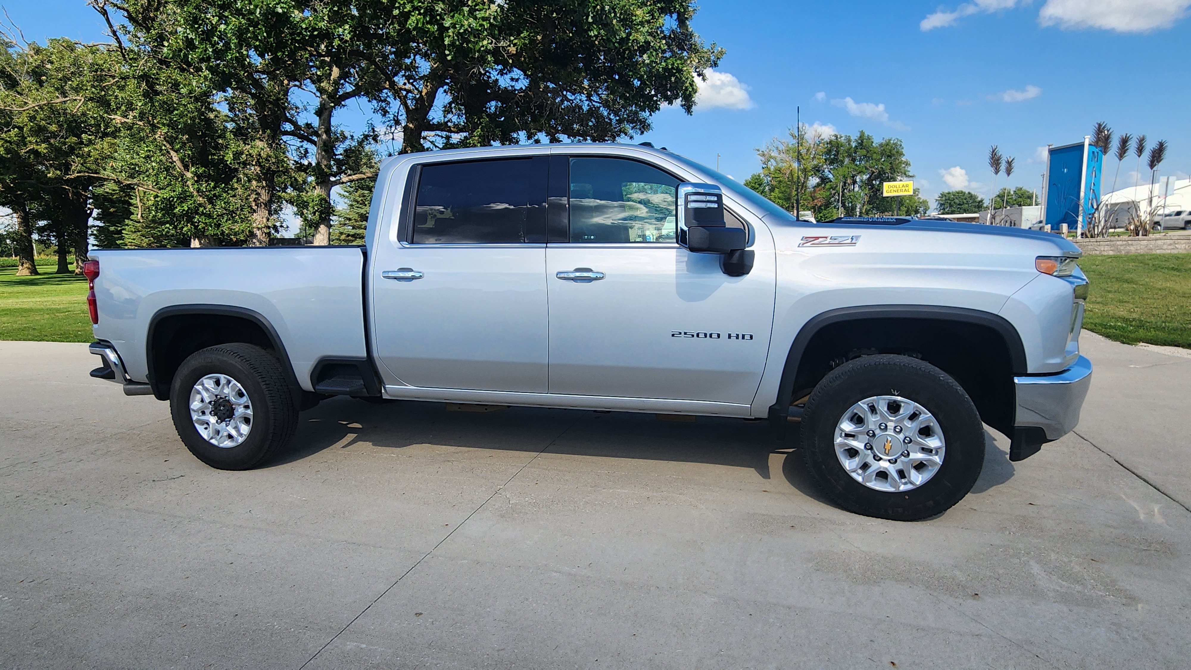 Certified 2022 Chevrolet Silverado 2500 LTZ w/ Gooseneck/5TH Wheel Package AWD/4WD image 4