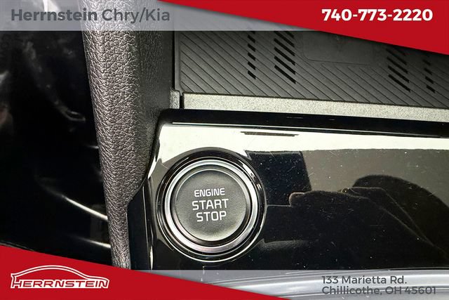 Used 2025 Kia Sportage EX AWD/4WD image 20