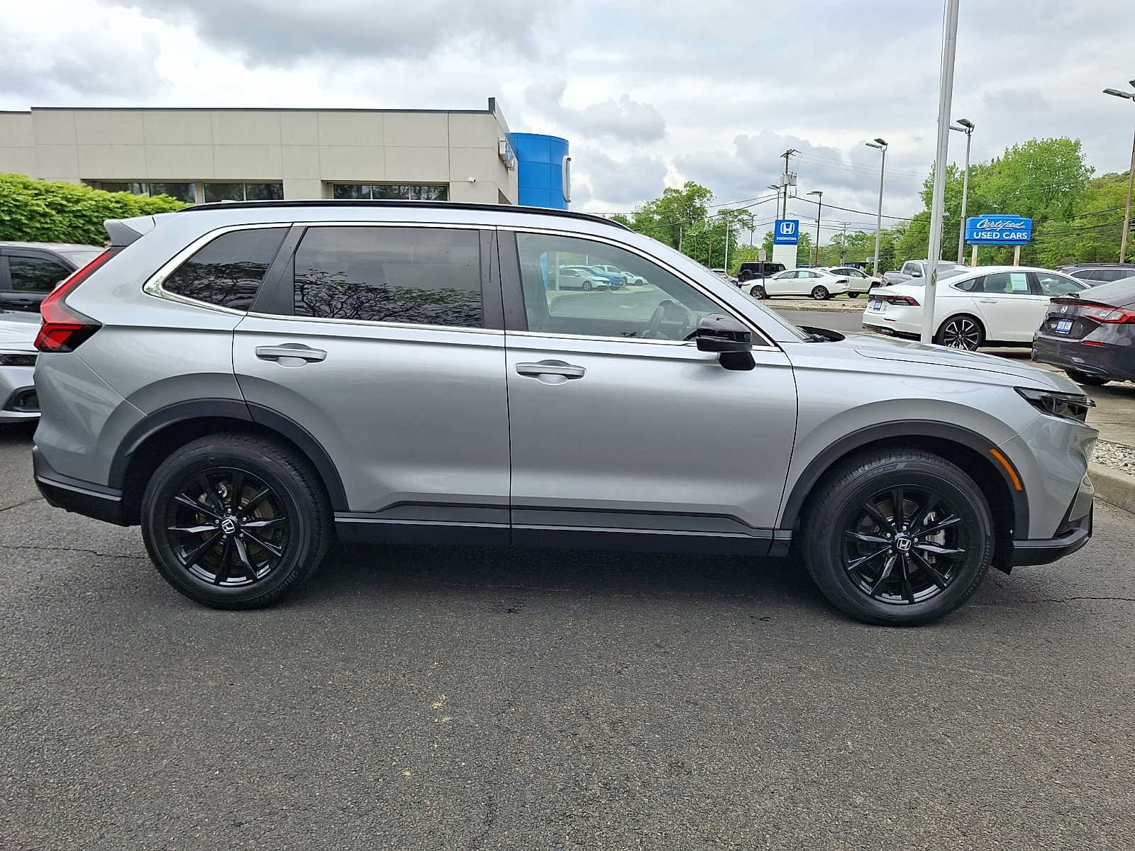 Certified 2024 Honda CR-V Sport-L image 7