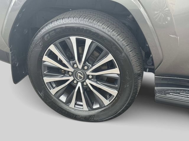 Used 2024 Lexus LX 600 4WD w/ Interior Upgrade Package image 8