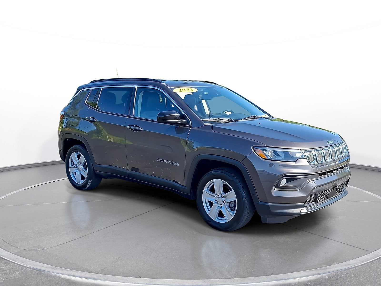 Used 2022 Jeep Compass Latitude w/ Convenience Group FWD video 2
