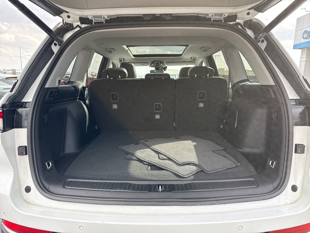 Used 2023 Jeep Grand Cherokee 4WD 4xe image 26