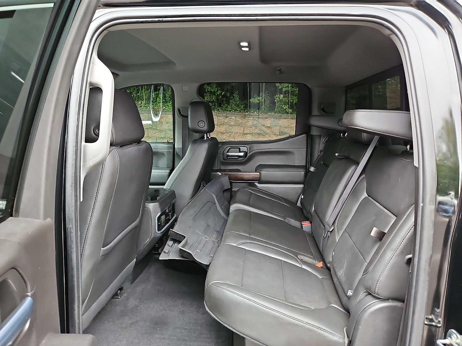 Used 2020 GMC Sierra 1500 SLT w/ SLT Convenience Package AWD/4WD image 10
