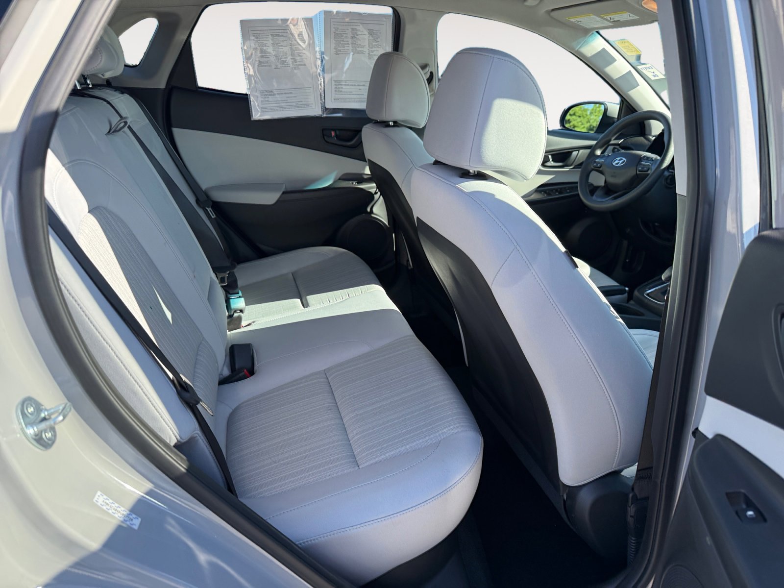 Certified 2023 Hyundai Kona SEL AWD/4WD image 18